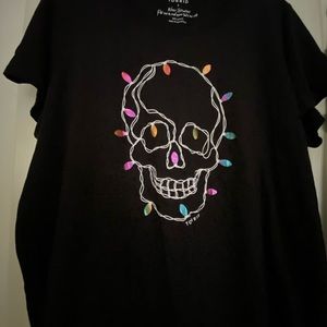 Torrid Skull Party Light Tee in black